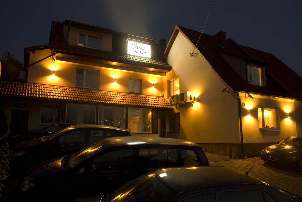 Villa Pallas Gdańsk Exteriör bild